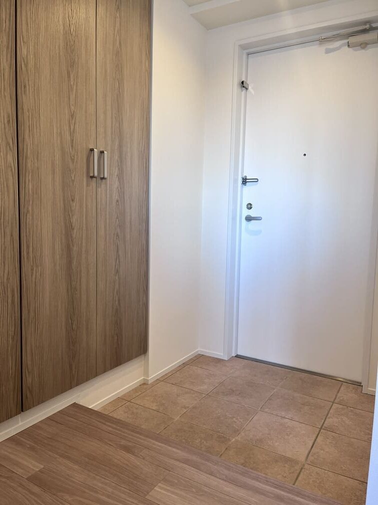 ドゥーエ横浜駅前　シューズボックス